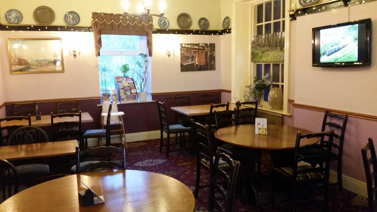 The Goathland Hotel מראה חיצוני תמונה
